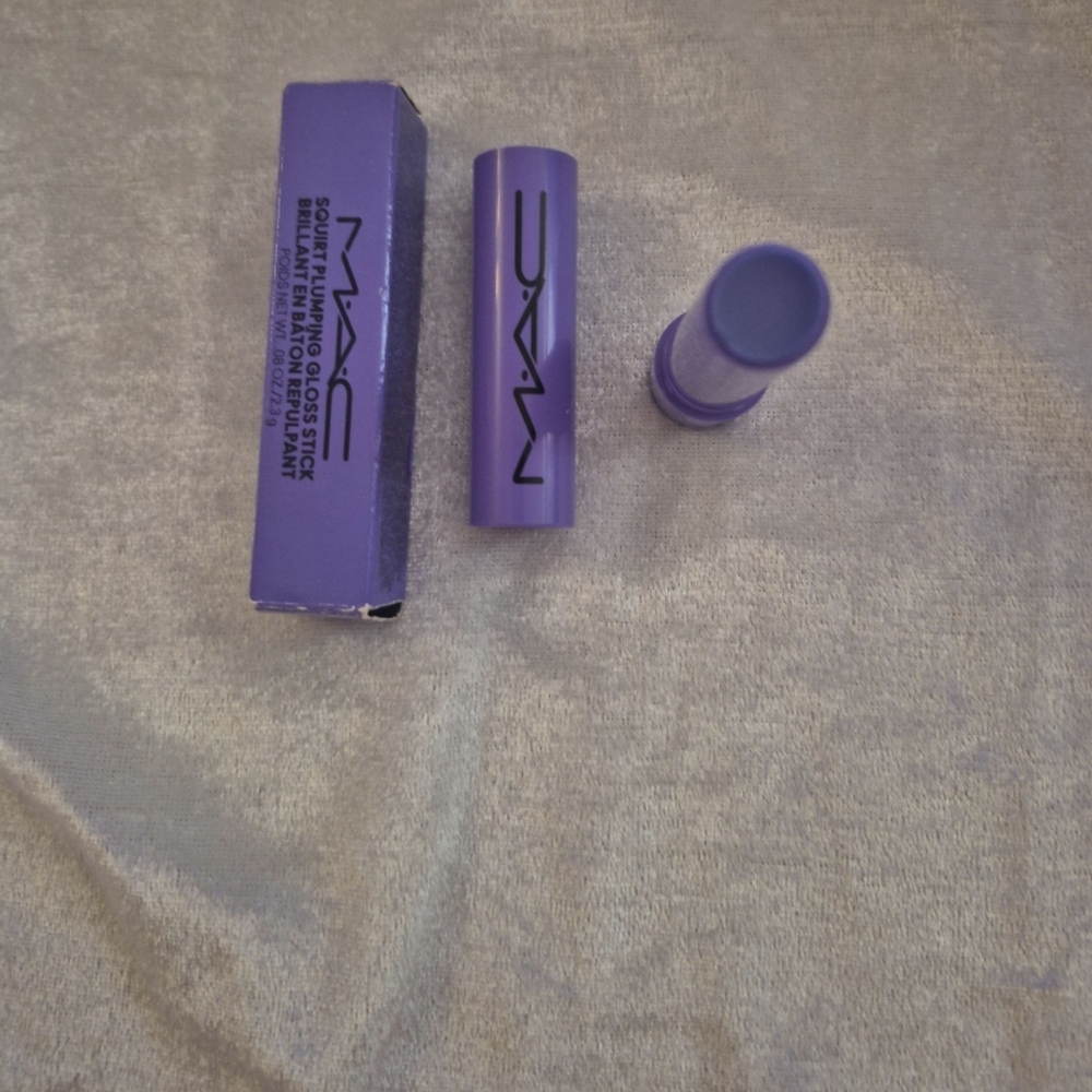 MAC Squirt Plumping Gloss Stick Violet Beta - Picture 1 of 4